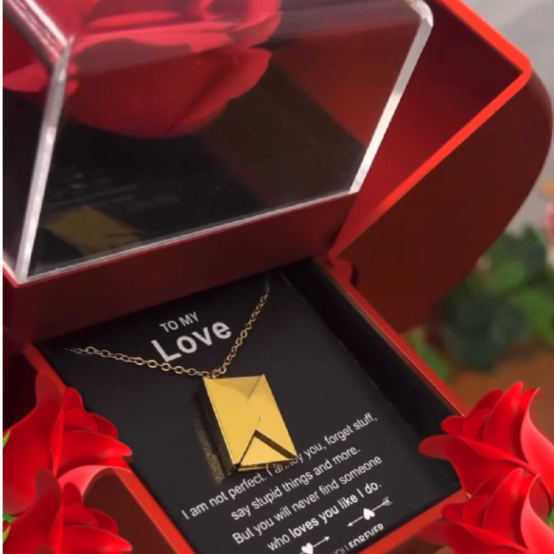 The Everlasting Love Red Apple (with Love Message Card) Jewelry Box Necklace Everlasting Love Rose for Valentine's Day Soulmate