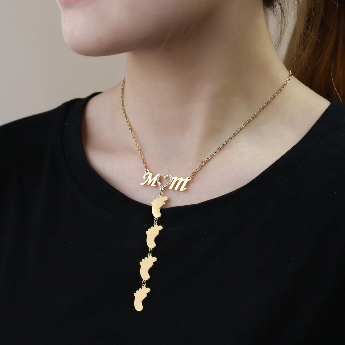 Mom Necklace (customisable)